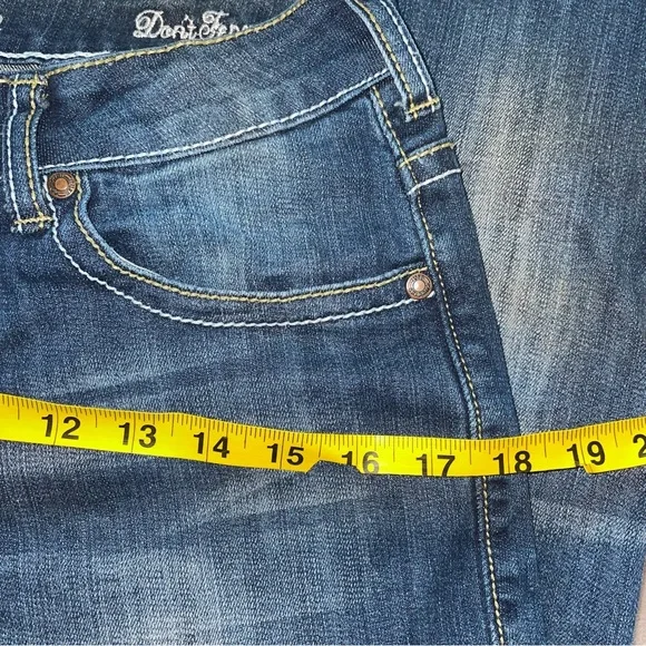 Cowgirl tuff co bootcut Jean W28/L32/1/2 - Picture 11 of 12